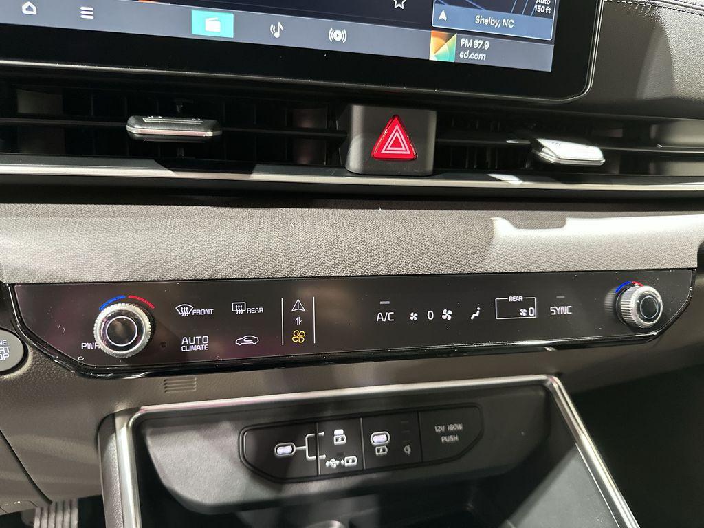 new 2026 Kia Carnival car, priced at $41,787