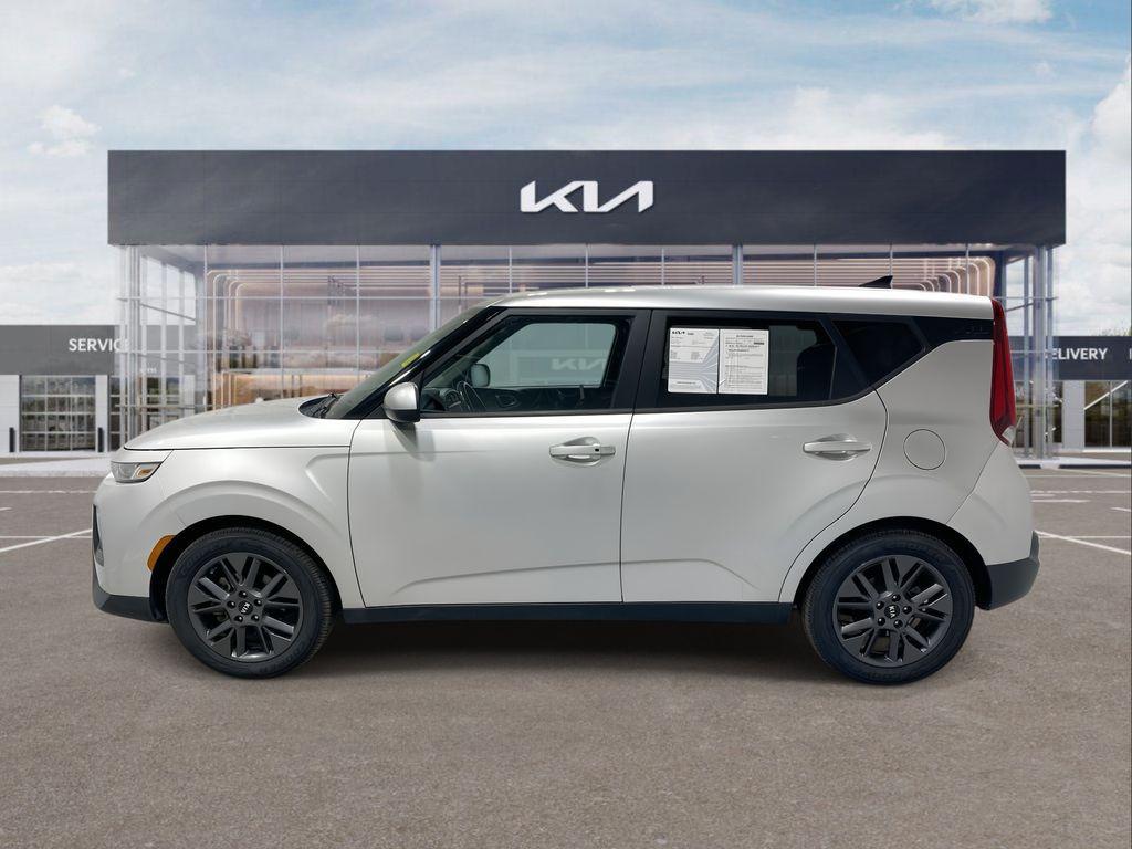 used 2021 Kia Soul car, priced at $15,698