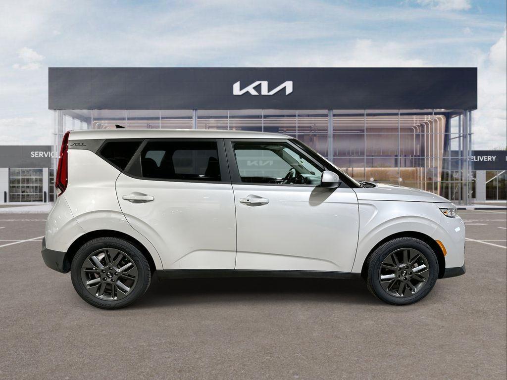 used 2021 Kia Soul car, priced at $15,998