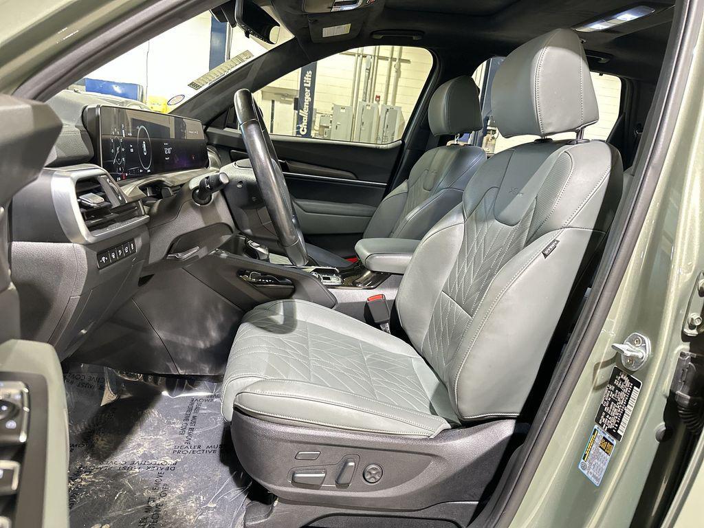 used 2023 Kia Telluride car, priced at $39,998