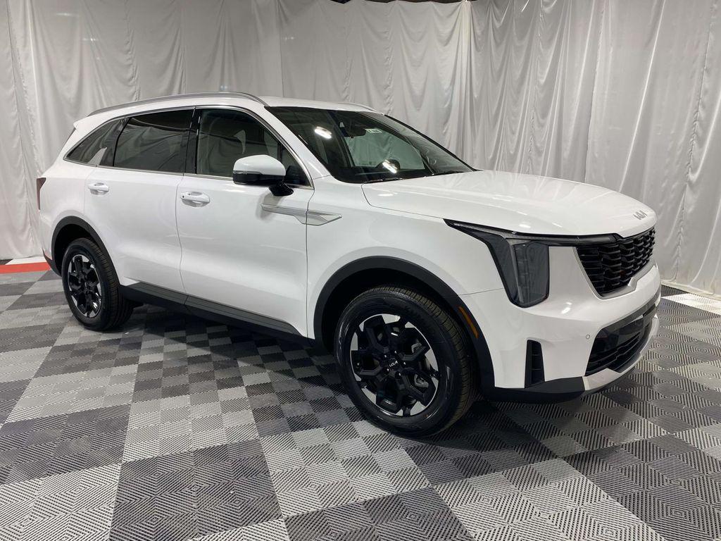 new 2026 Kia Sorento car, priced at $37,015