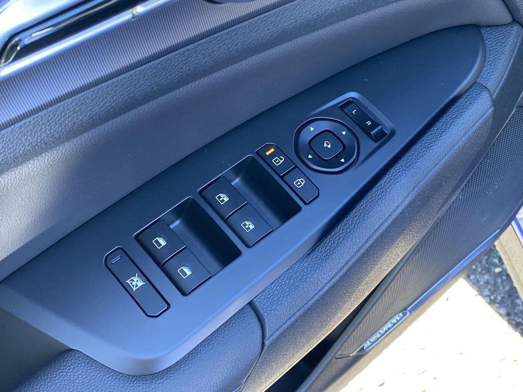 new 2026 Kia Sportage car, priced at $32,780