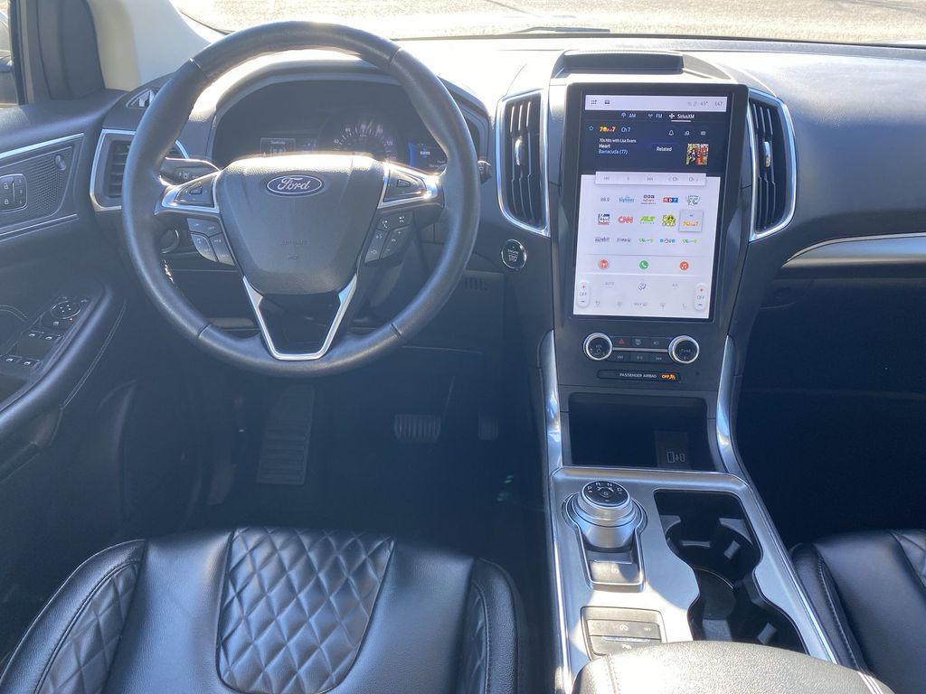 used 2024 Ford Edge car, priced at $25,492