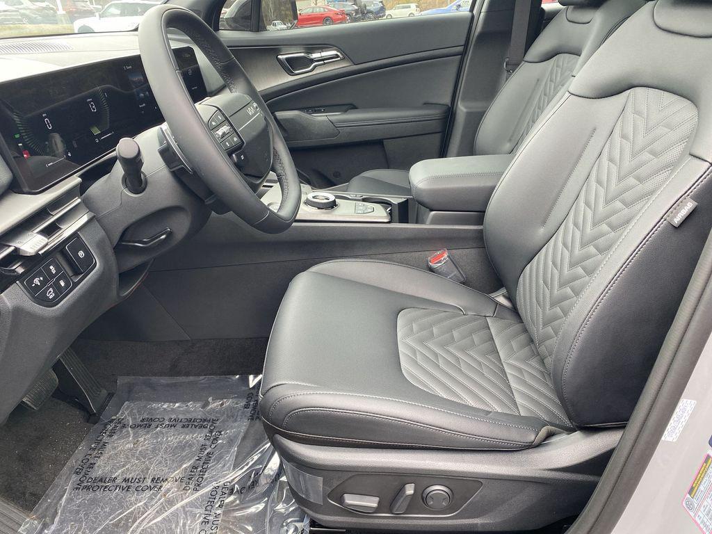 new 2026 Kia Sportage car, priced at $39,039