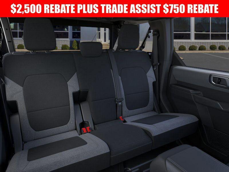 new 2025 Ford Bronco car, priced at $41,085