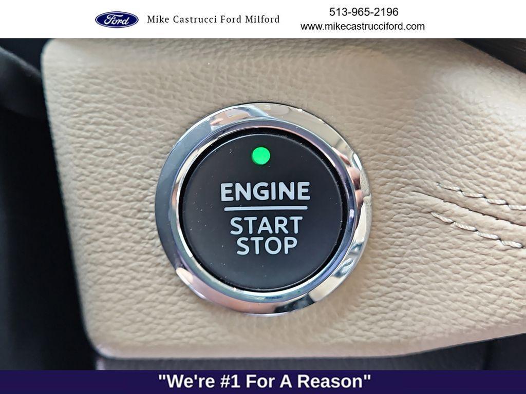 used 2024 Ford Expedition car, priced at $45,850