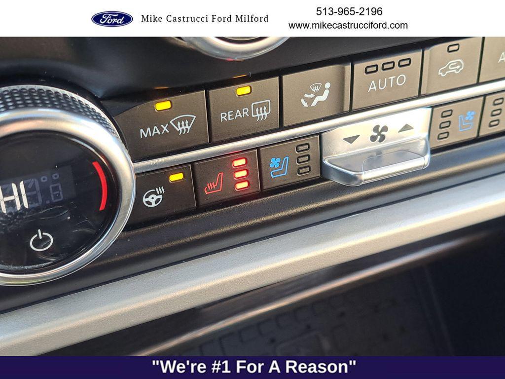 used 2024 Ford Expedition car, priced at $45,950