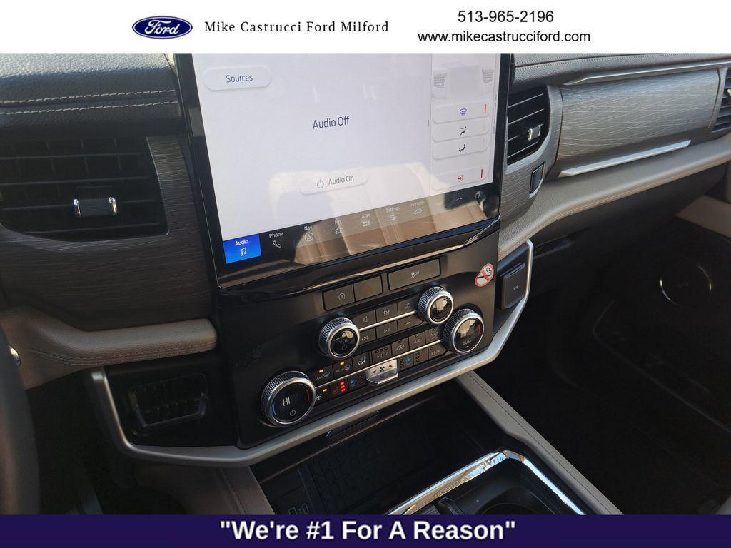 used 2024 Ford Expedition car, priced at $45,950