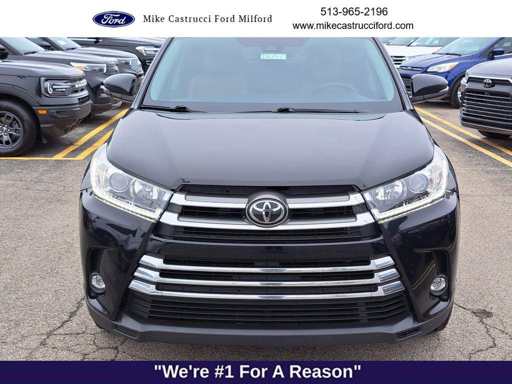 used 2019 Toyota Highlander car, priced at $22,450