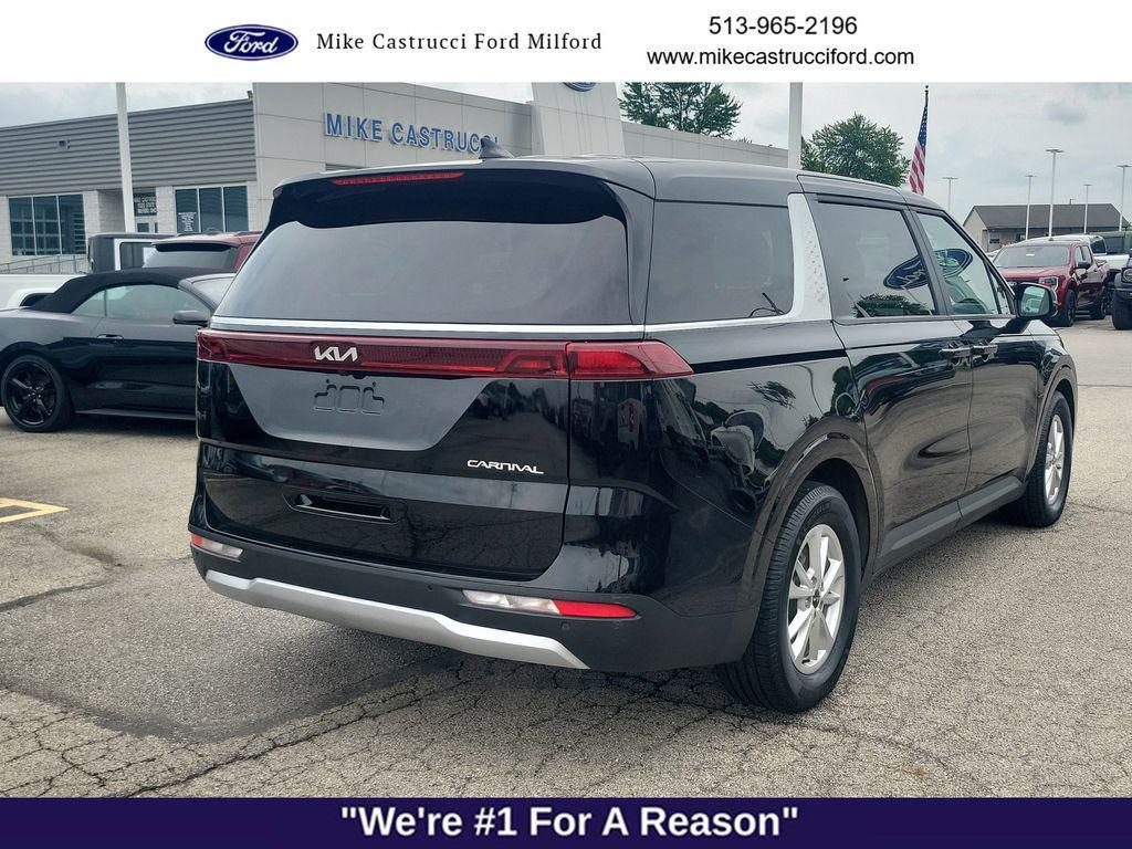 used 2023 Kia Carnival car, priced at $24,950
