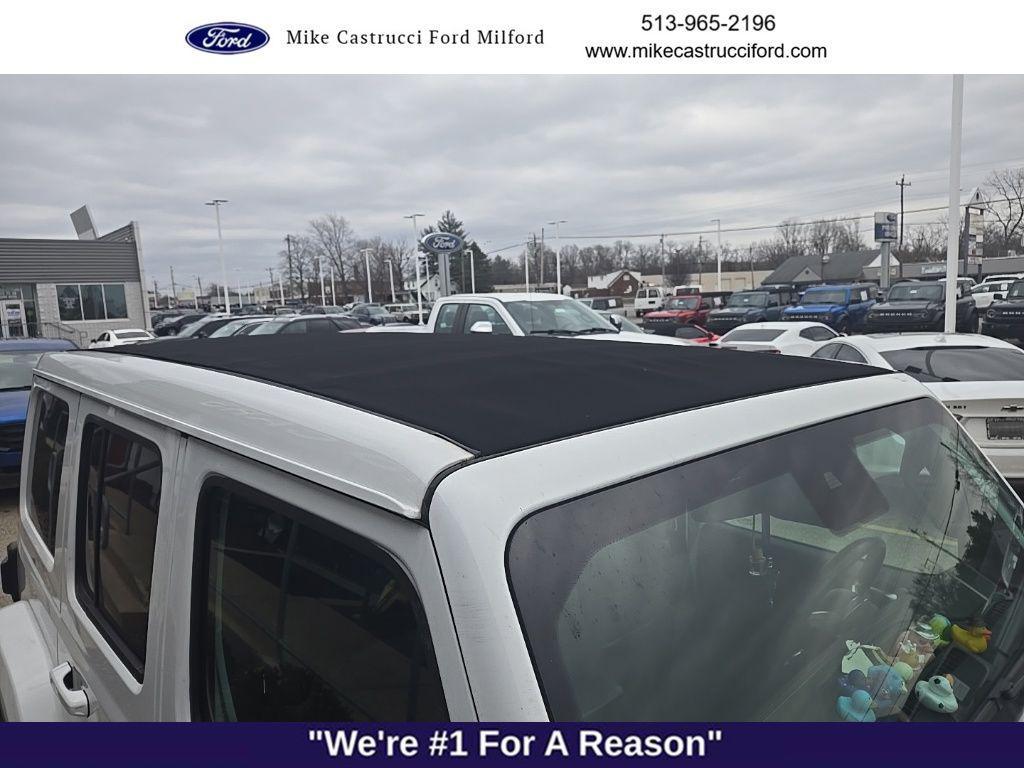 used 2022 Jeep Wrangler Unlimited car, priced at $33,450