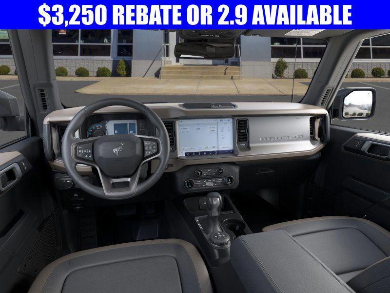 new 2025 Ford Bronco car, priced at $41,570