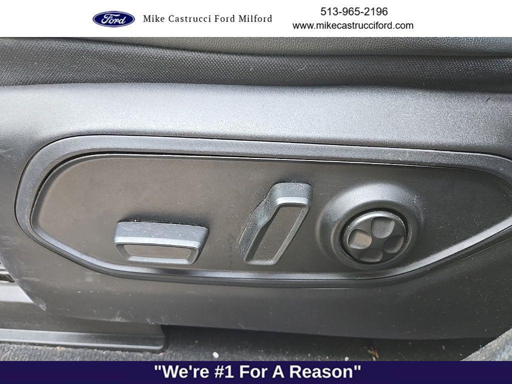 used 2024 Jeep Grand Cherokee L car, priced at $33,950