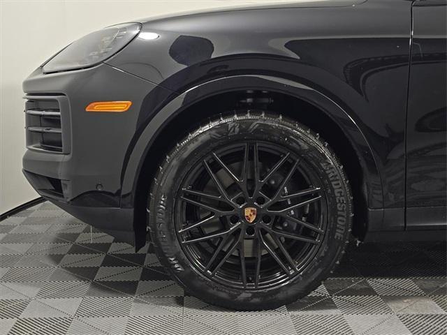 new 2026 Porsche Cayenne car, priced at $113,790