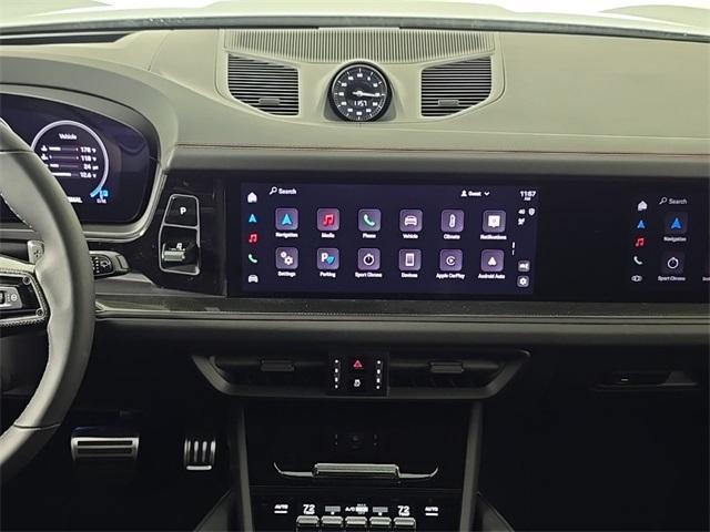 new 2025 Porsche Cayenne car, priced at $162,985