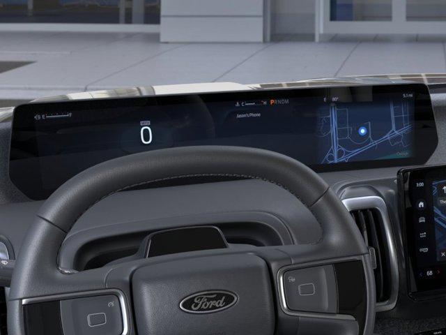 new 2025 Ford Expedition car, priced at $80,774