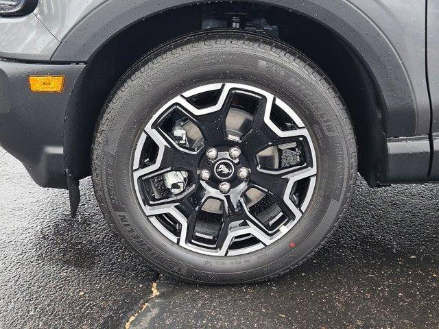 new 2025 Ford Bronco Sport car, priced at $40,985