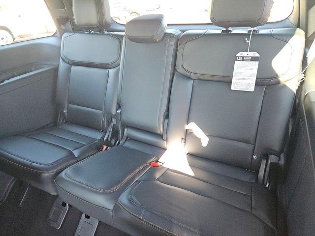 new 2025 Ford Expedition car, priced at $84,940