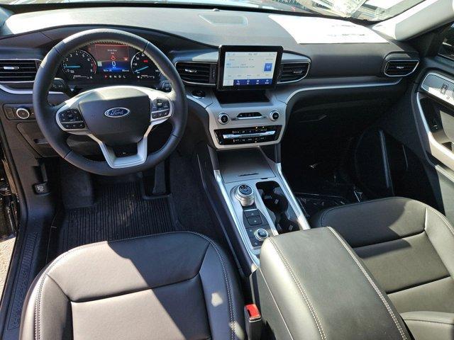 new 2024 Ford Explorer car, priced at $52,315