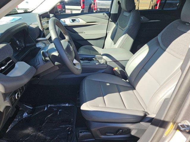 new 2025 Ford Explorer car, priced at $49,060