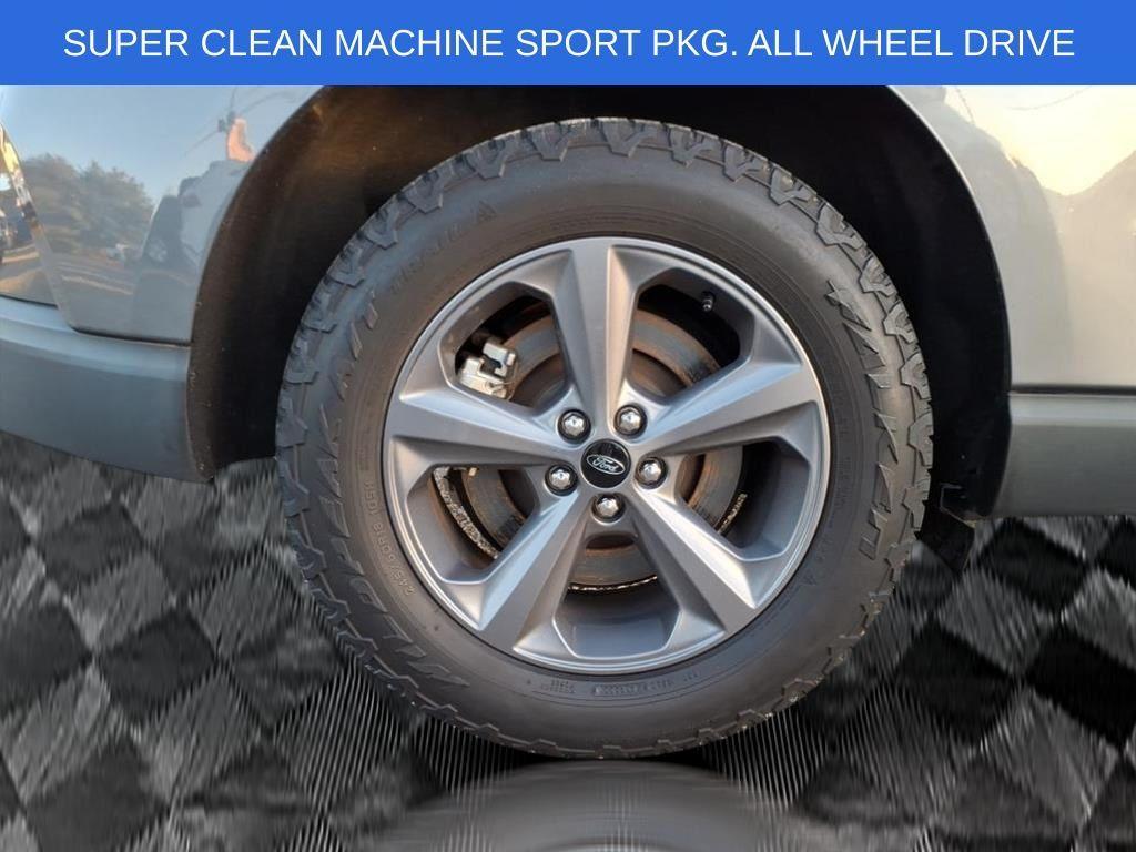 used 2022 Ford Edge car, priced at $22,000