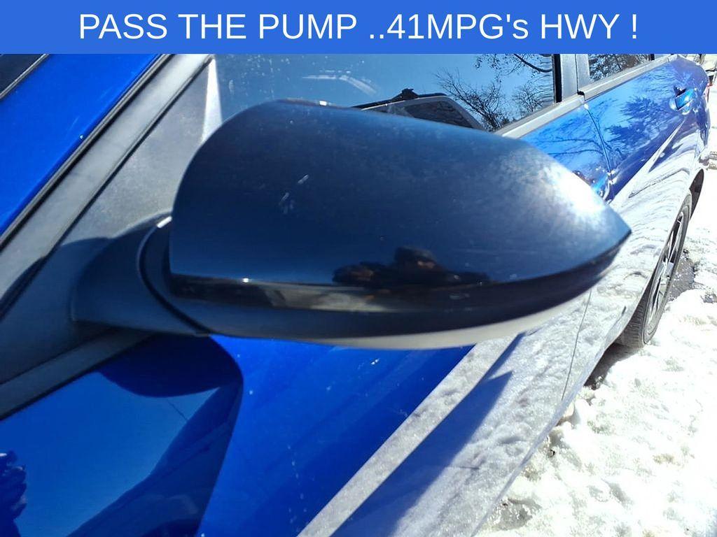 used 2022 Hyundai Elantra car, priced at $15,228