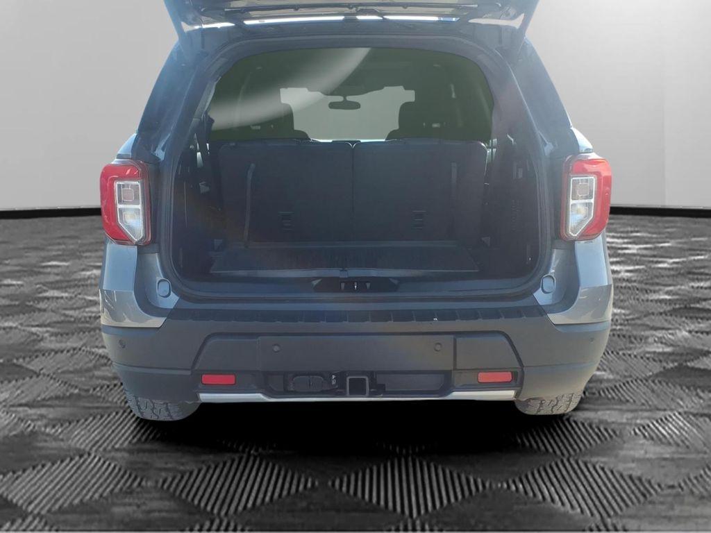 used 2022 Ford Explorer car, priced at $28,918