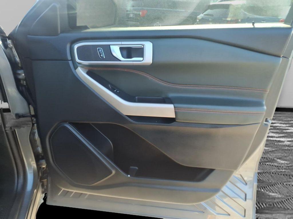 used 2022 Ford Explorer car, priced at $28,918