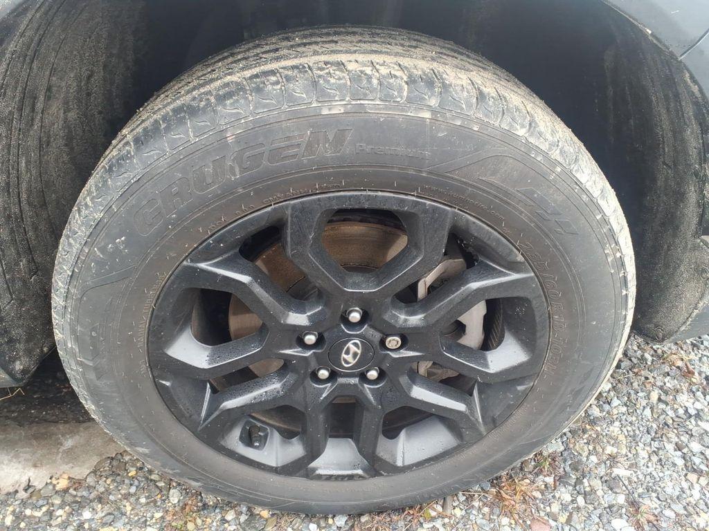 used 2023 Hyundai Santa Fe car, priced at $24,279