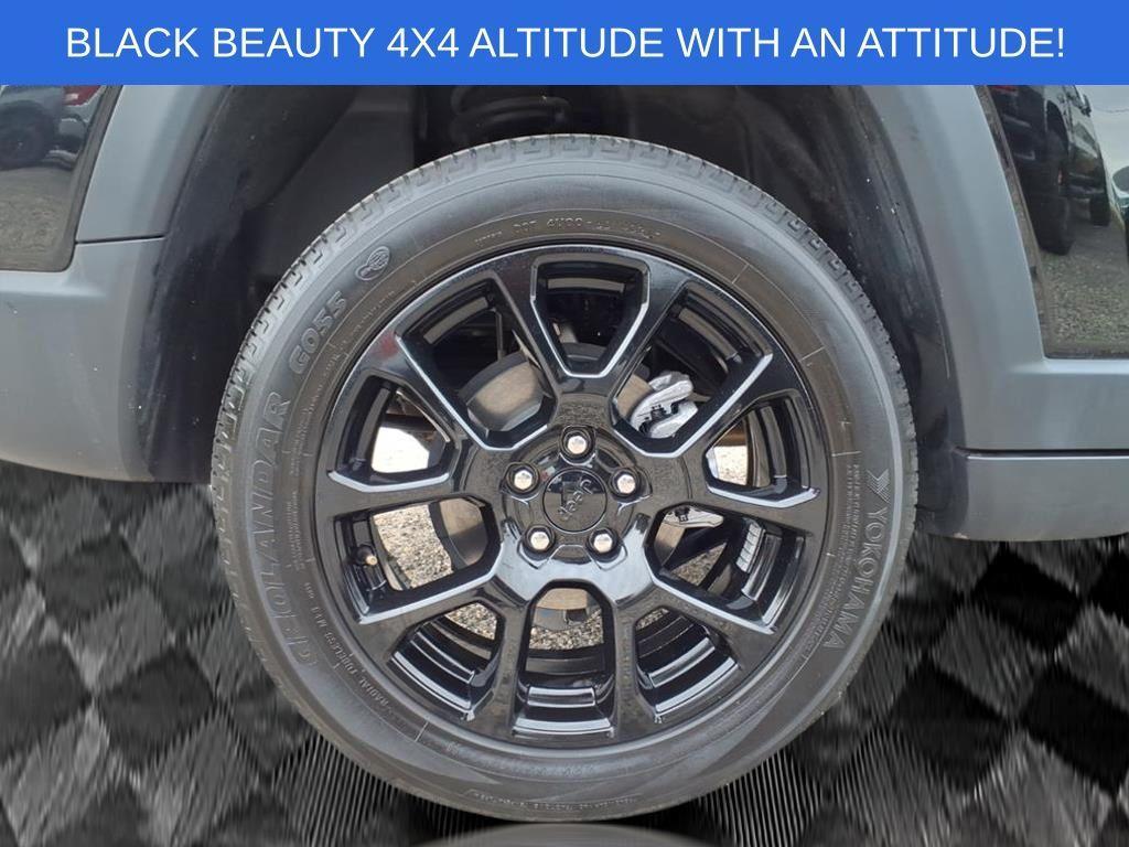 used 2022 Jeep Compass car, priced at $22,300