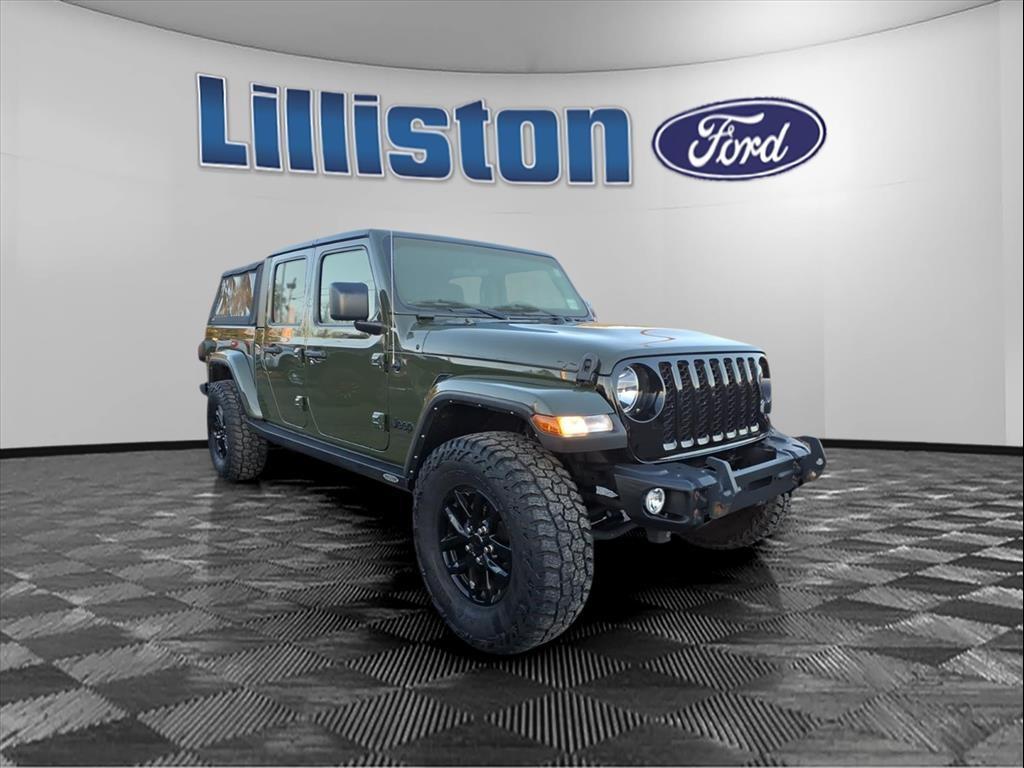 used 2022 Jeep Gladiator car, priced at $33,994