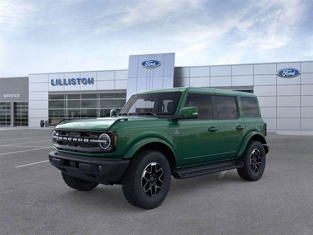 new 2025 Ford Bronco car, priced at $52,046