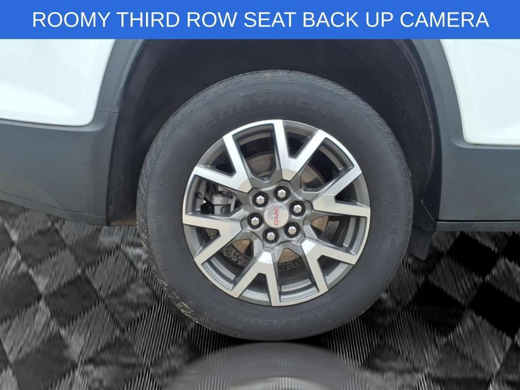 used 2023 GMC Acadia car, priced at $25,000