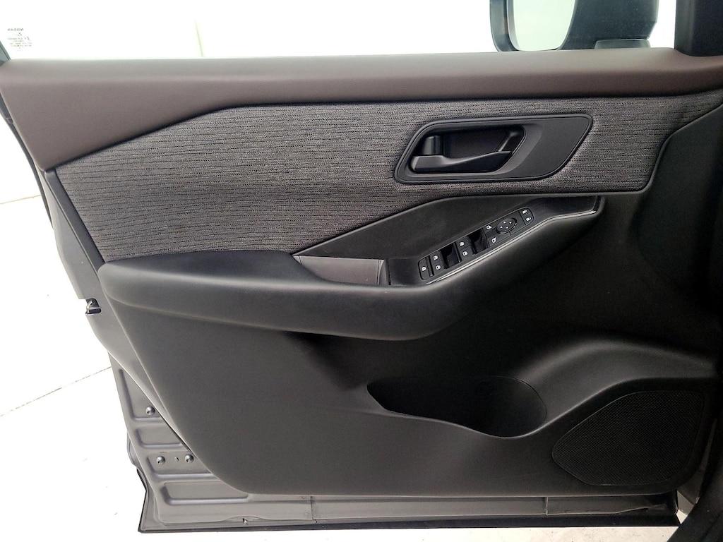 used 2023 Nissan Rogue car, priced at $21,998