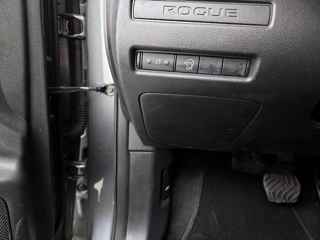 used 2023 Nissan Rogue car, priced at $21,998