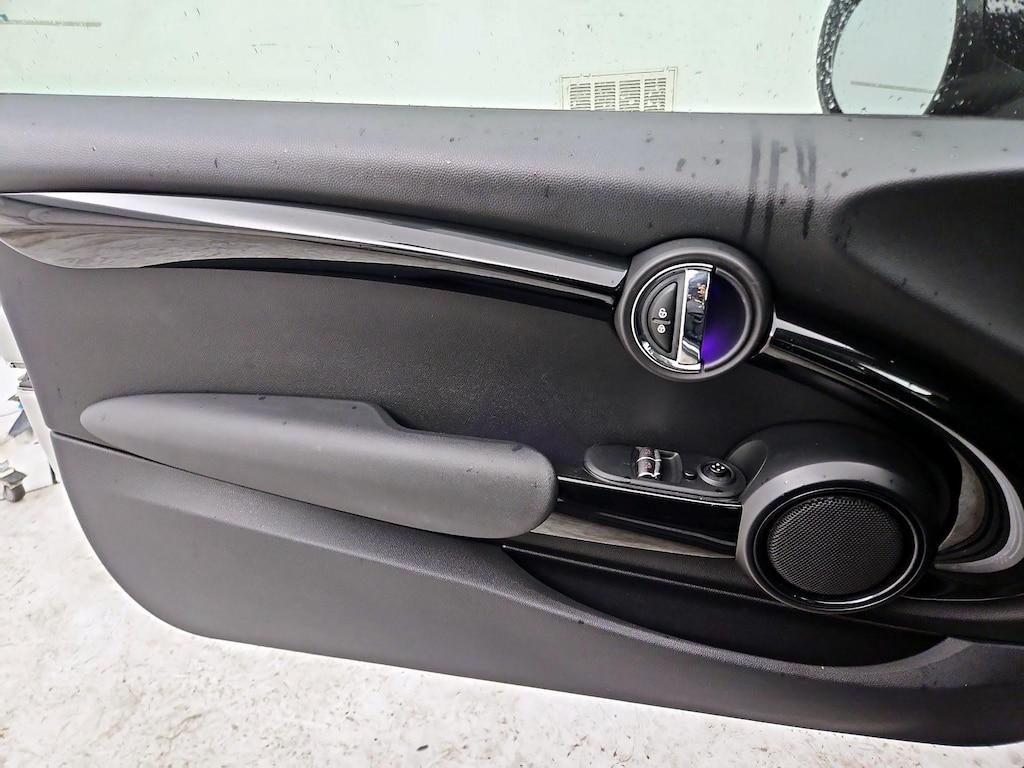 used 2019 MINI Hardtop car, priced at $18,998