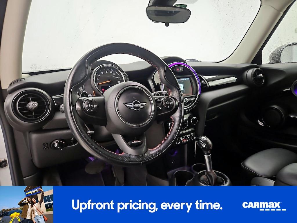 used 2019 MINI Hardtop car, priced at $18,998