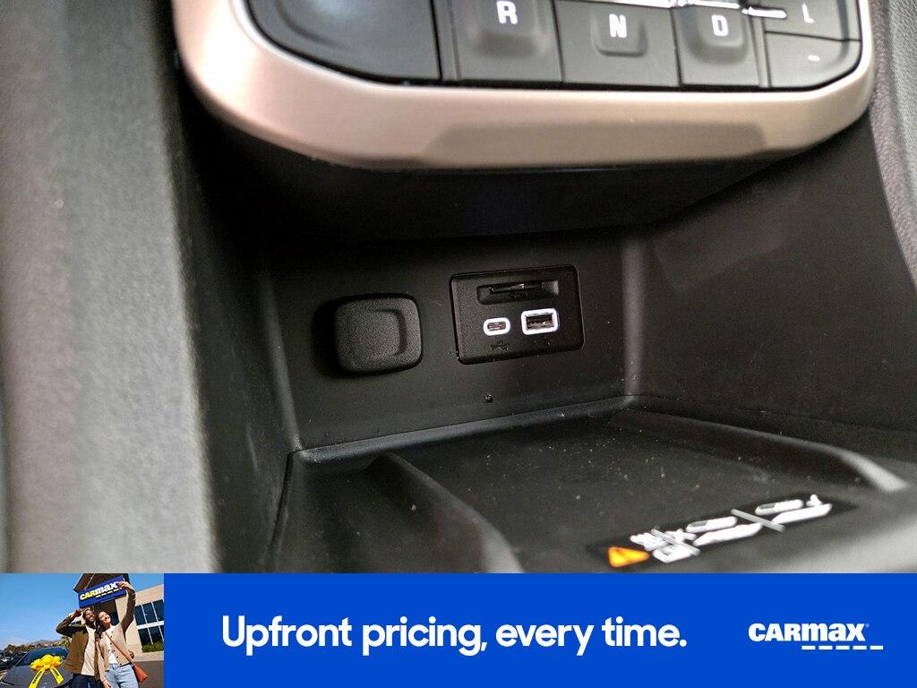 used 2023 GMC Acadia car, priced at $40,998