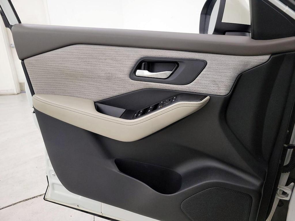 used 2021 Nissan Rogue car, priced at $20,998