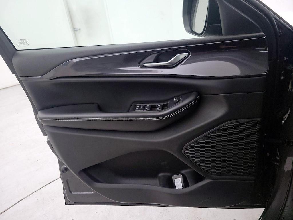 used 2023 Jeep Grand Cherokee car, priced at $29,998