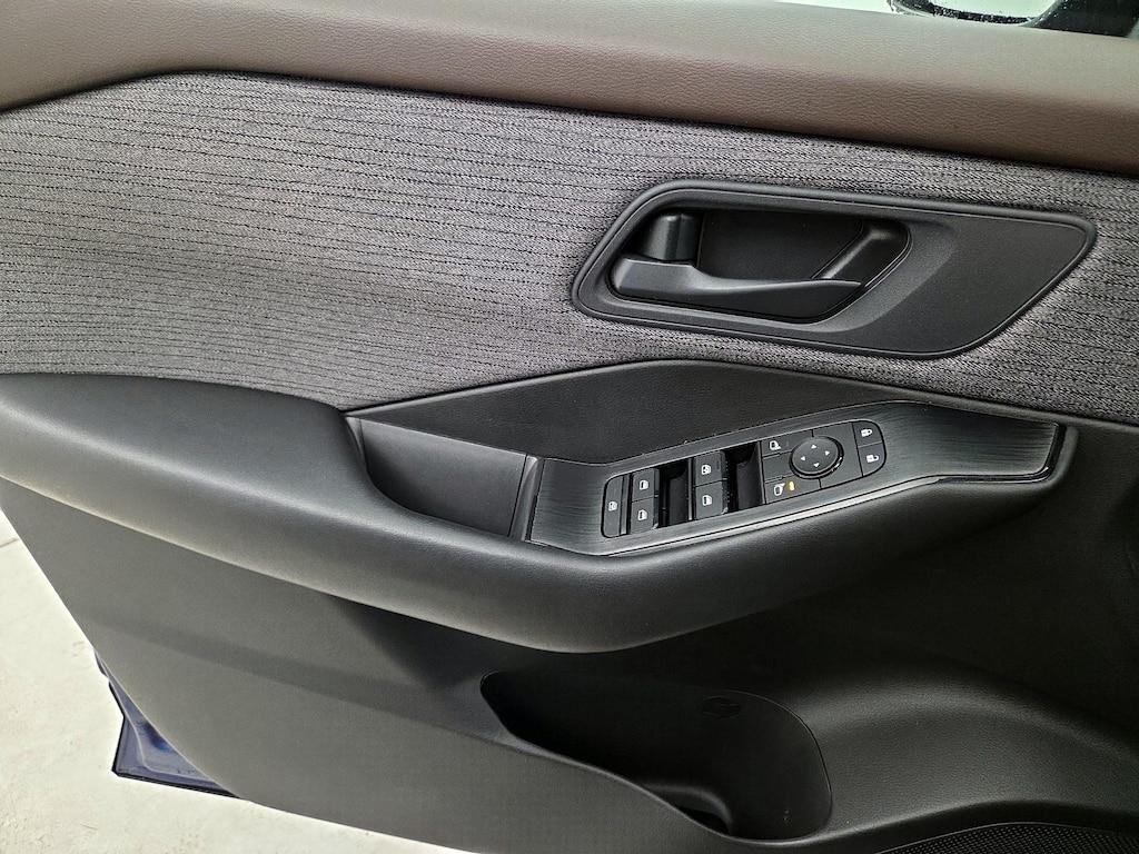 used 2023 Nissan Rogue car, priced at $21,998