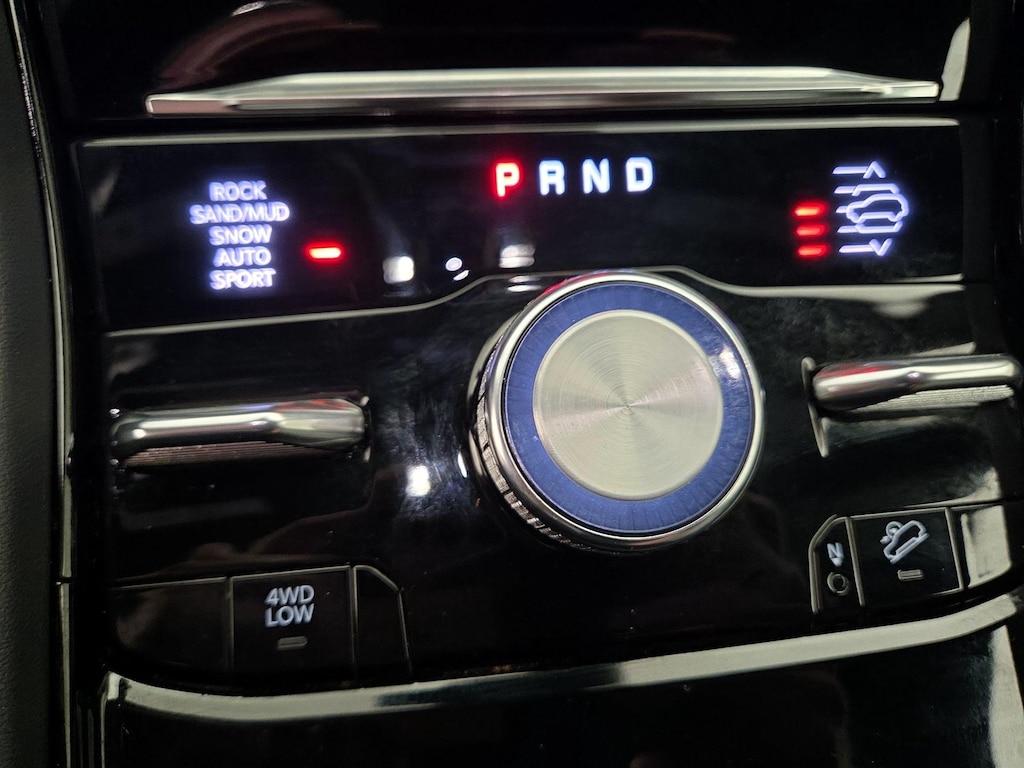 used 2022 Jeep Grand Cherokee car, priced at $38,998