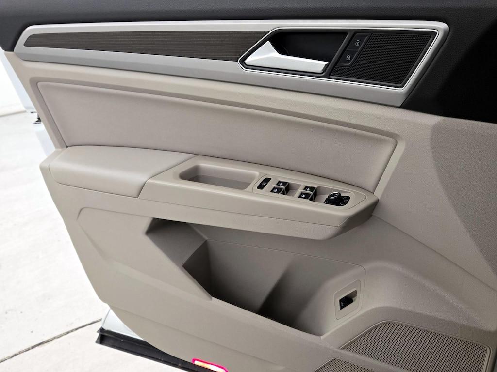 used 2019 Volkswagen Atlas car, priced at $21,998