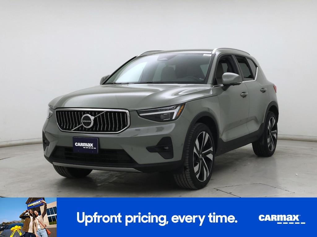 used 2025 Volvo XC40 car, priced at $39,998