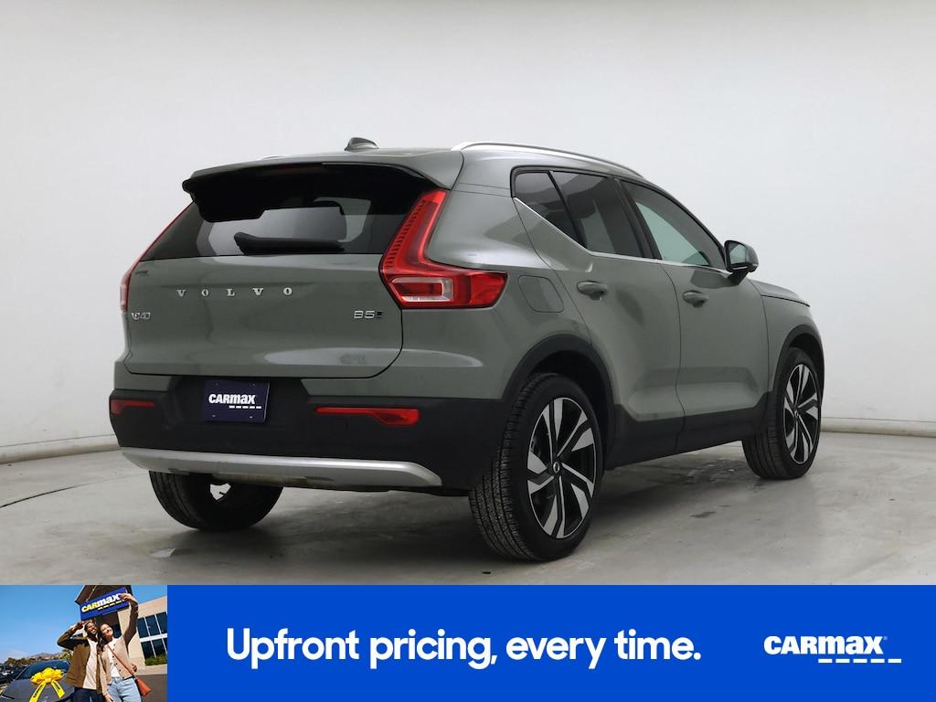 used 2025 Volvo XC40 car, priced at $39,998