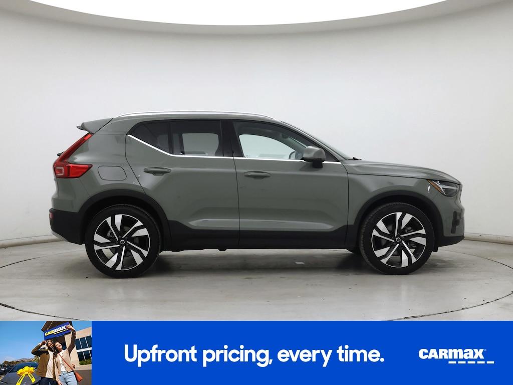 used 2025 Volvo XC40 car, priced at $39,998