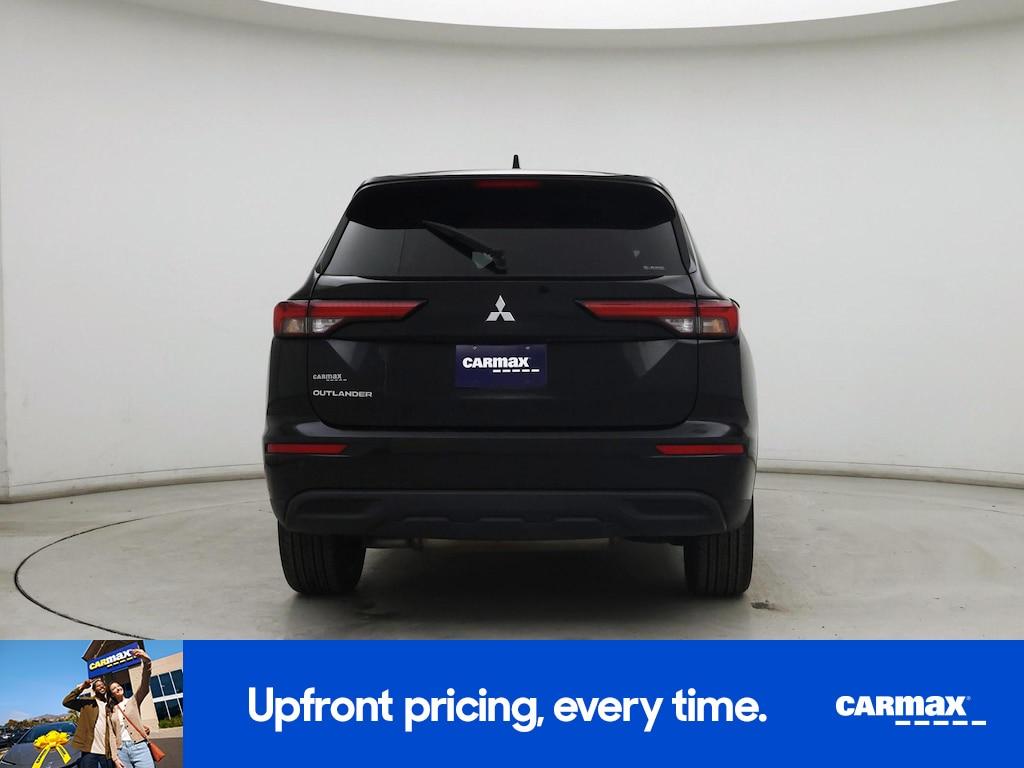 used 2022 Mitsubishi Outlander car, priced at $21,998