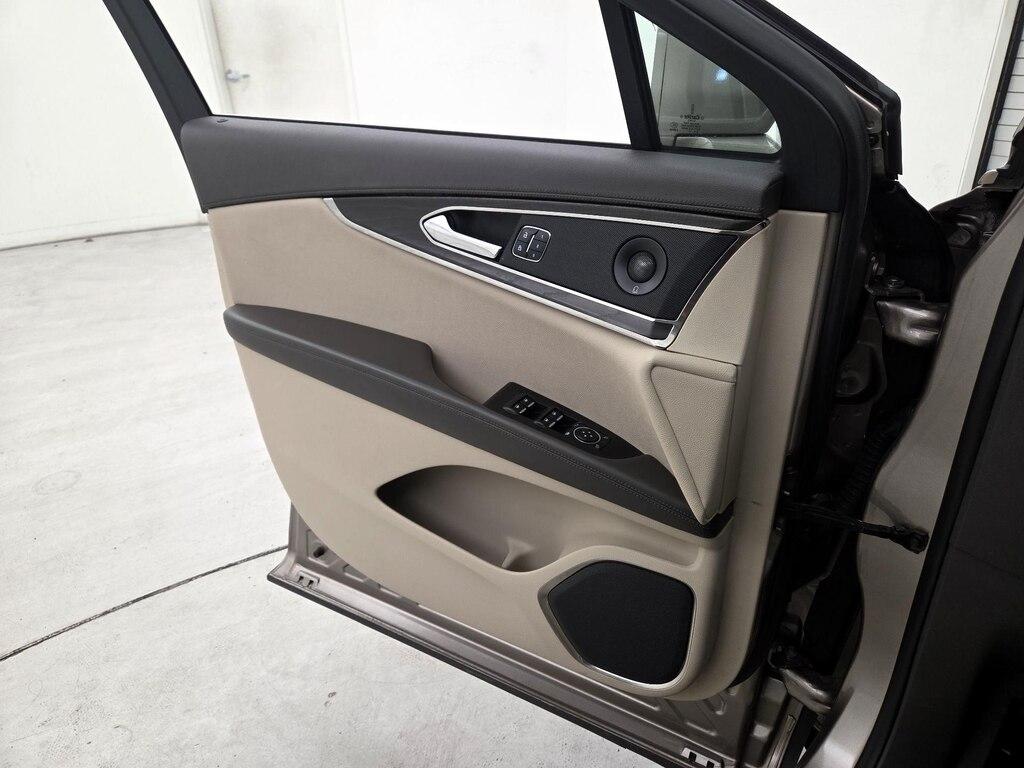 used 2020 Lincoln Nautilus car, priced at $28,998