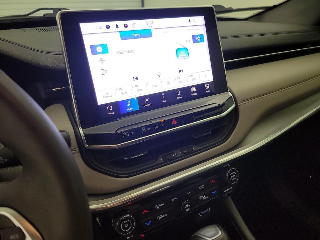 used 2023 Jeep Compass car, priced at $24,998