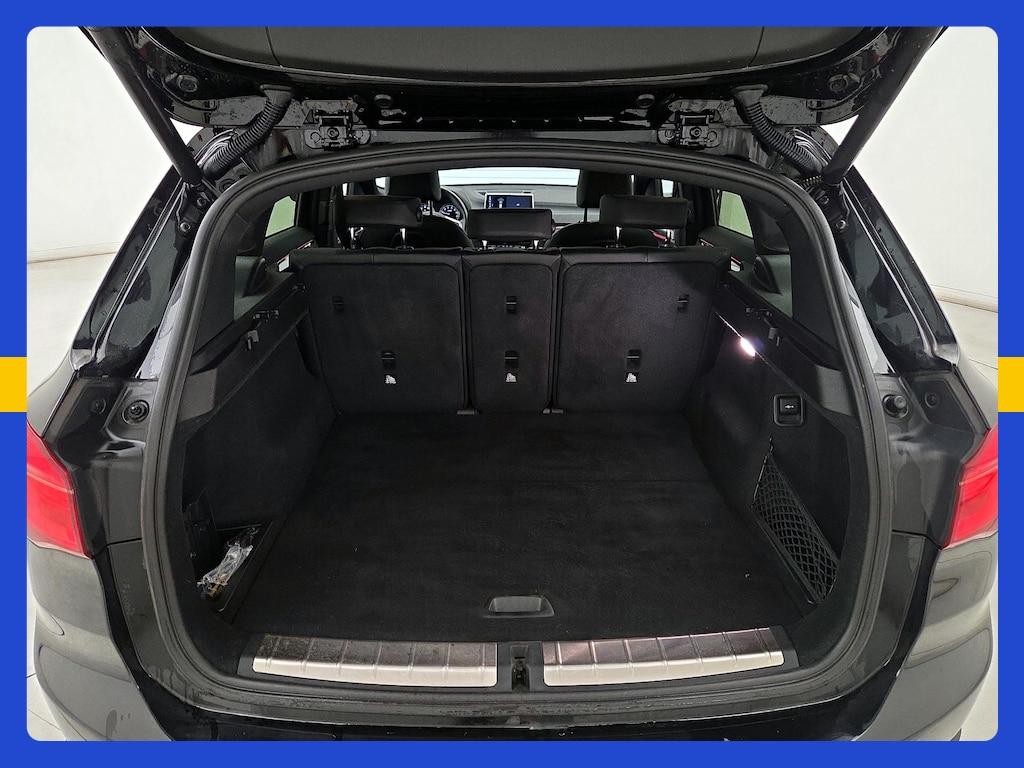 BMW X1 view 25